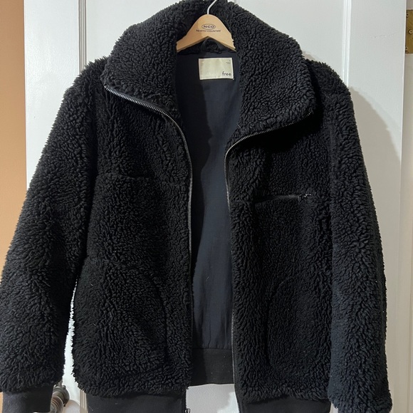 Wilfred Free | The Teddy Jacket - Picture 4 of 7